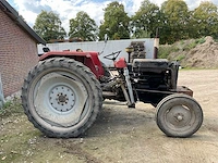 Massey ferguson 158 tweewielaangedreven landbouwtractor - afbeelding 11 van  16