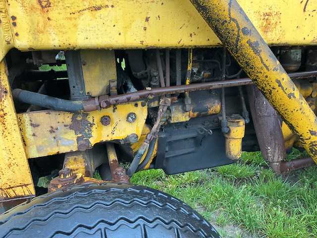 Massey ferguson 203 backhoe tractor - afbeelding 10 van  10