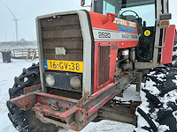 Massey ferguson 2620 vierwielaangedreven landbouwtractor - afbeelding 6 van  29
