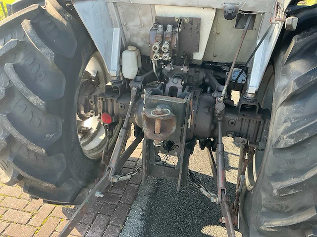 Massey ferguson 360t tweewielaangedreven landbouwtractor - afbeelding 3 van  30