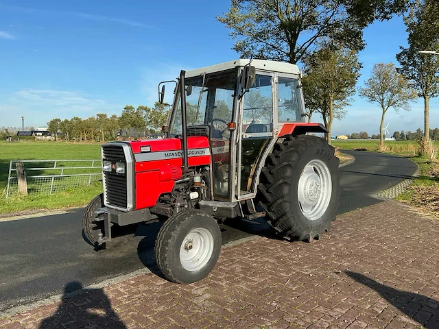 Massey ferguson 360t tweewielaangedreven landbouwtractor - afbeelding 1 van  30