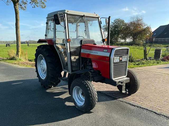 Massey ferguson 360t tweewielaangedreven landbouwtractor - afbeelding 25 van  30
