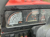 Massey ferguson 390 vierwielaangedreven landbouwtractor - afbeelding 13 van  44