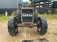 Massey ferguson 390 vierwielaangedreven landbouwtractor - afbeelding 26 van  44