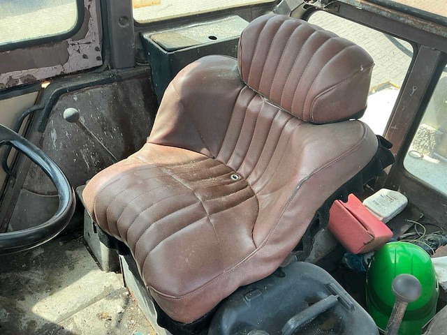 Massey ferguson 50d tdl oldtimer tractor - afbeelding 7 van  17