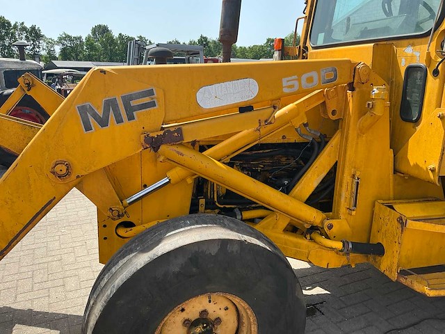 Massey ferguson 50d tdl oldtimer tractor - afbeelding 17 van  17
