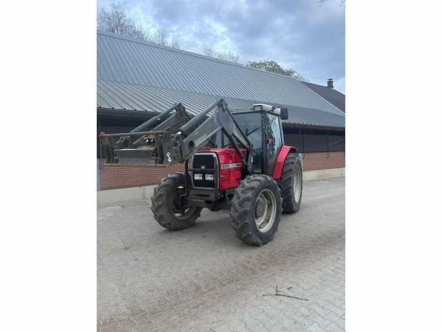 Massey ferguson 6150 tractor - afbeelding 4 van  11