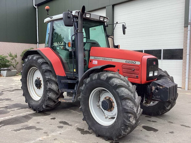 Massey ferguson 6280 - 2001 - vierwielaangedreven landbouwtractor - afbeelding 1 van  33