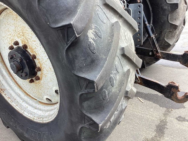 Massey ferguson 6280 - 2001 - vierwielaangedreven landbouwtractor - afbeelding 2 van  33