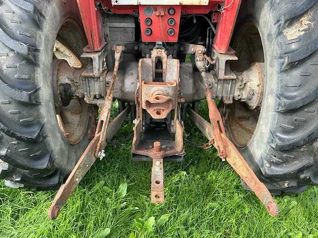 Massey ferguson mf 590 tweewielaangedreven landbouwtractor - afbeelding 16 van  20
