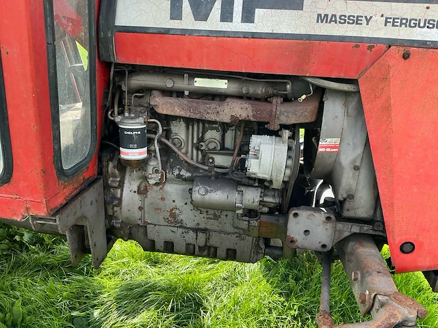 Massey ferguson mf 590 tweewielaangedreven landbouwtractor - afbeelding 13 van  20