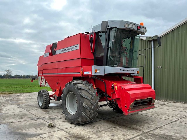 Massey ferguson mf30 maaidorser - afbeelding 10 van  62