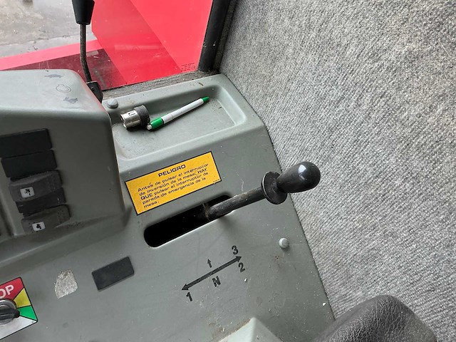 Massey ferguson mf30 maaidorser - afbeelding 39 van  62