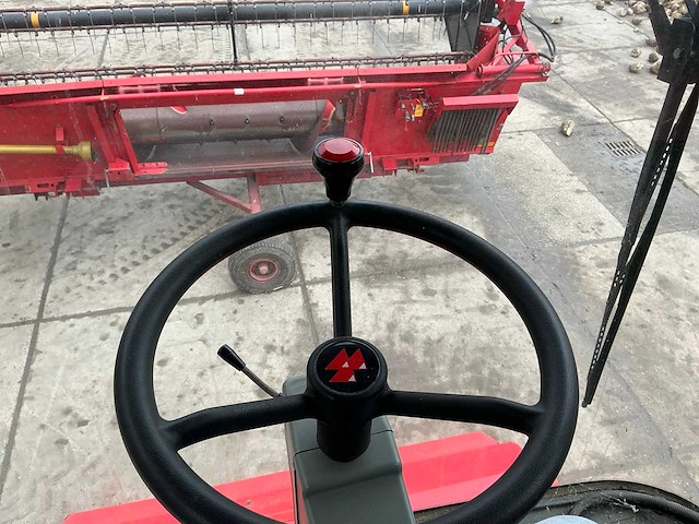 Massey ferguson mf30 maaidorser - afbeelding 20 van  38