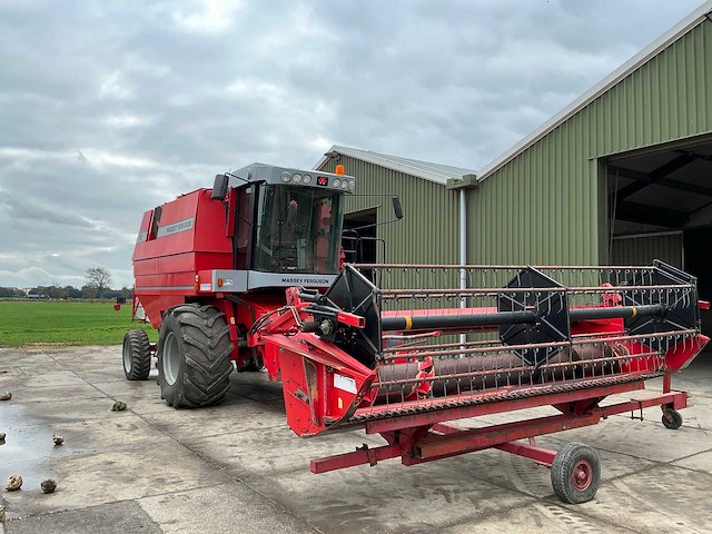 Massey ferguson mf30 maaidorser - afbeelding 4 van  28