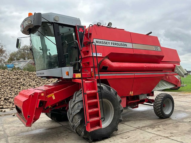 Massey ferguson mf30 maaidorser - afbeelding 1 van  28