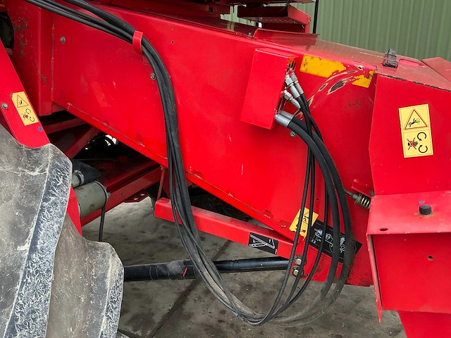 Massey ferguson mf30 maaidorser - afbeelding 16 van  28
