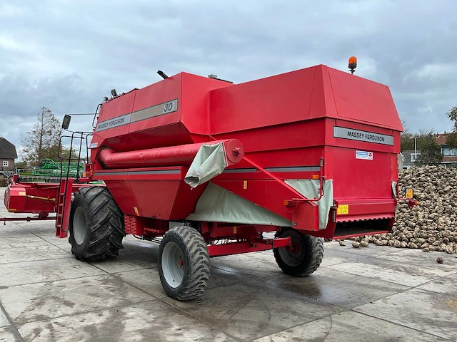 Massey ferguson mf30 maaidorser - afbeelding 24 van  28