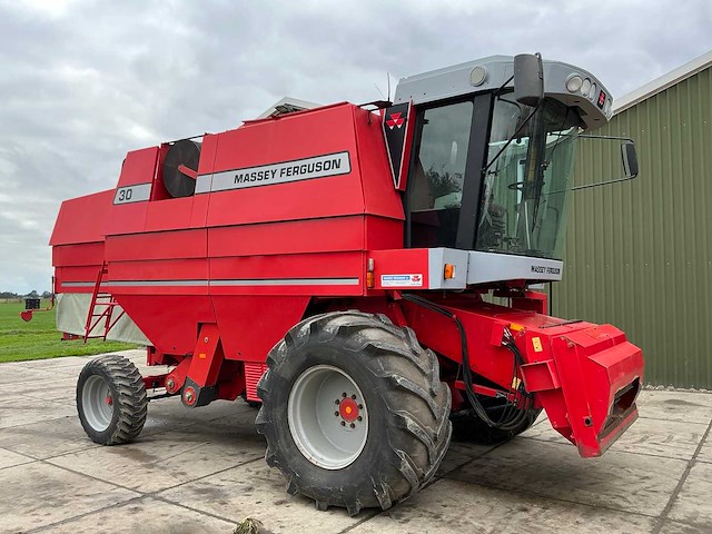 Massey ferguson mf30 maaidorser - afbeelding 28 van  28
