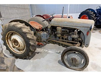 Massey ferguson p3 oldtimer tractor - afbeelding 4 van  8