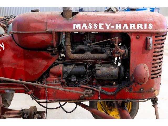 Massey harris - pony - vintage tractor - afbeelding 6 van  11