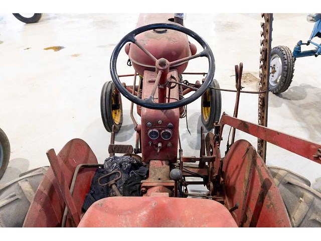 Massey harris - pony - vintage tractor - afbeelding 10 van  11