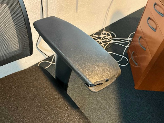 Massief bureau - afbeelding 3 van  11