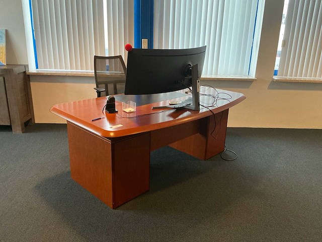 Massief bureau - afbeelding 1 van  11