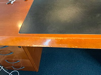 Massief bureau - afbeelding 7 van  11