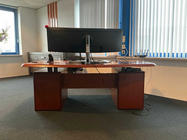 Massief bureau - afbeelding 10 van  11