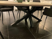 Massief eiken eetkamertafel ovaal 260x120 cm - afbeelding 3 van  6