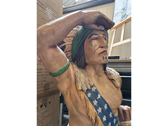 Massief houten beeld handgemaakt 130 cm - afbeelding 4 van  5