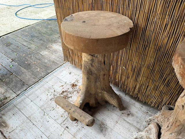 Massief houten boomstamkruk (4x) - afbeelding 4 van  12