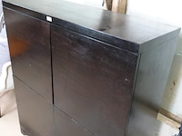 Massief houten kast met verborgen sluitingen - afbeelding 3 van  5