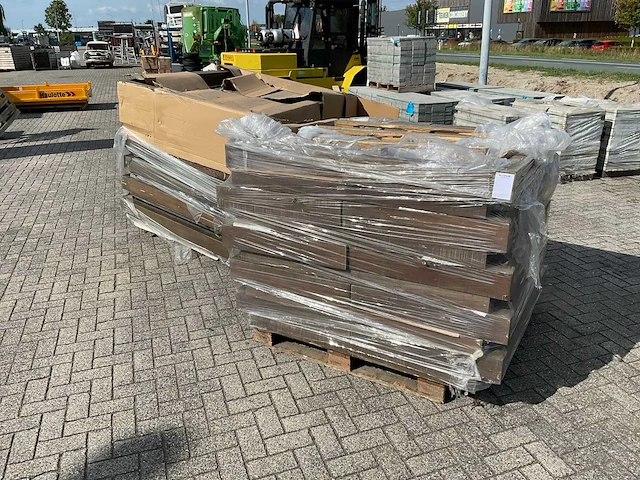 Massief houten salontafel (10x) - afbeelding 7 van  7