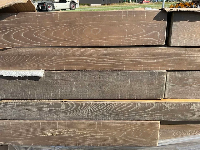 Massief houten salontafel (10x) - afbeelding 4 van  7