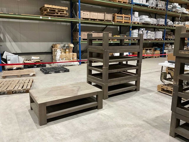 Massief houten salontafel 130x80 cm (5x) - afbeelding 1 van  6