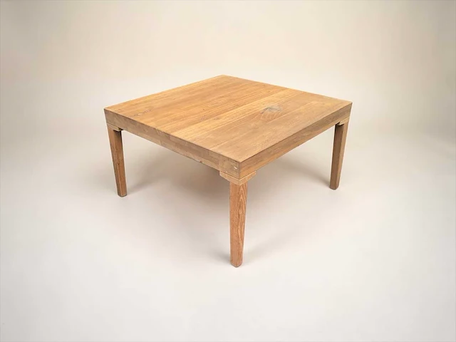 Massief houten salontafel 70x70x40cm - afbeelding 2 van  5
