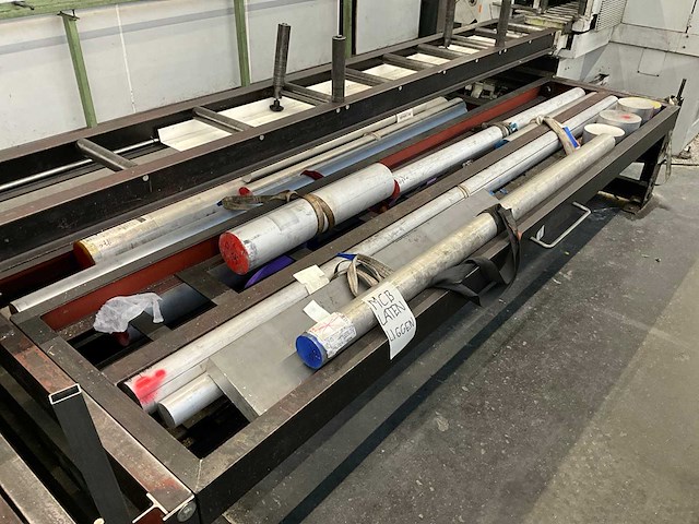 Massief staalmateriaal - afbeelding 5 van  10