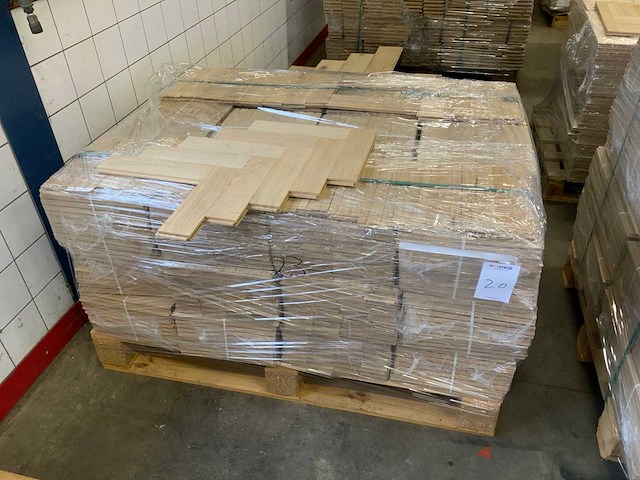 Massief visgraat eiken select parketvloer (29 m2) - afbeelding 2 van  2