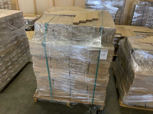 Massief visgraat eiken select parketvloer (53,86 m2) - afbeelding 2 van  2