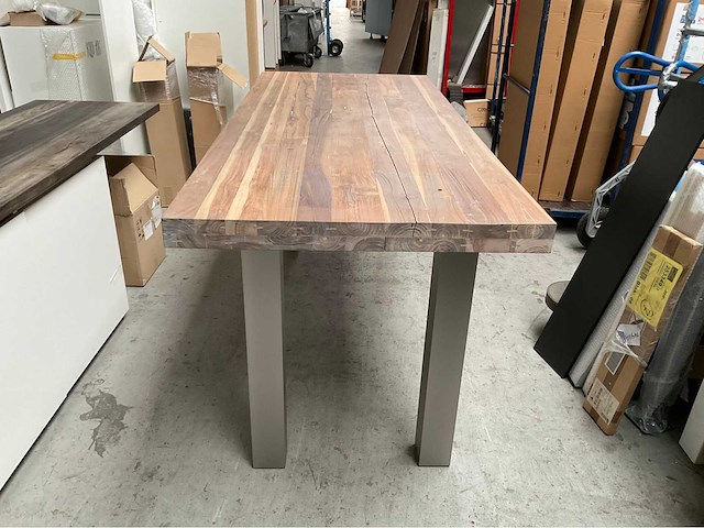 Massieve eetkamertafel - afbeelding 2 van  7