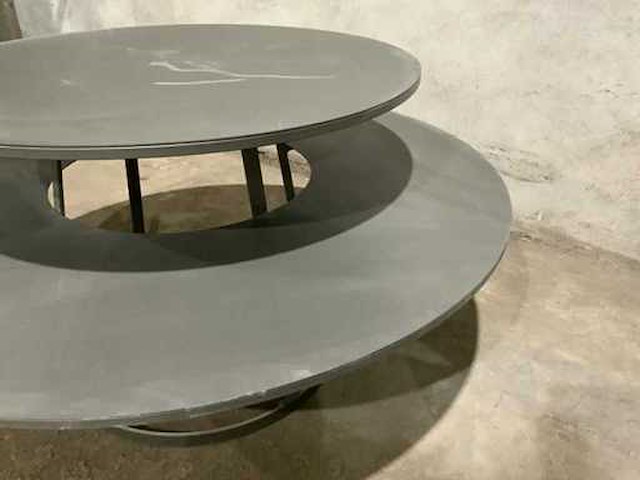 Massieve picknicktafel (2x) - afbeelding 1 van  2