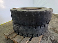 Massive rubber - banden (2x) - afbeelding 2 van  4
