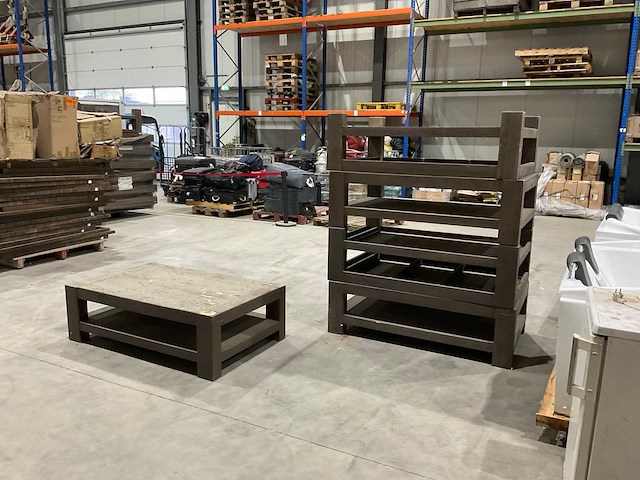 Massive salontafel 130x80 cm (5x) - afbeelding 1 van  6