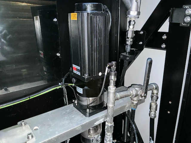 Massivit 1500 grootformaat industriële 3d-printer - afbeelding 18 van  40