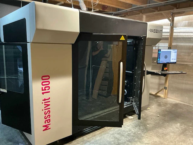 Massivit 1500 grootformaat industriële 3d-printer - afbeelding 23 van  40