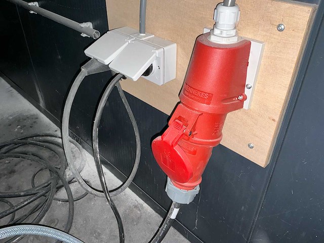 Massivit 1500 grootformaat industriële 3d-printer - afbeelding 3 van  40