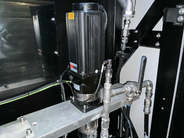 Massivit 1500 grootformaat industriële 3d-printer - afbeelding 18 van  40