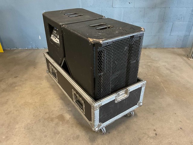 Master-audio sm12d set á 2 stuks actieve luidsprekers - afbeelding 1 van  4